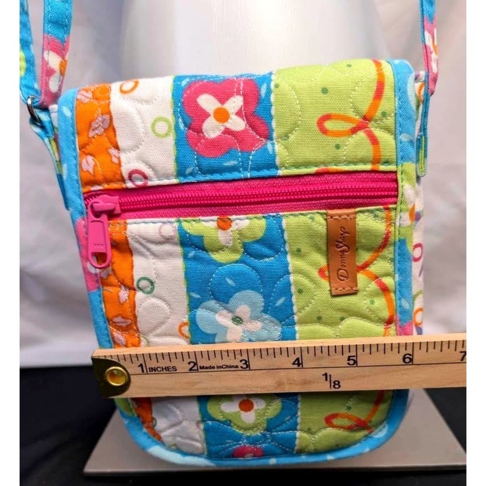 Donna Sharp ~ Quilted Crossbody Bag ~ Multicolor Floral Hipster Patchwork Purse